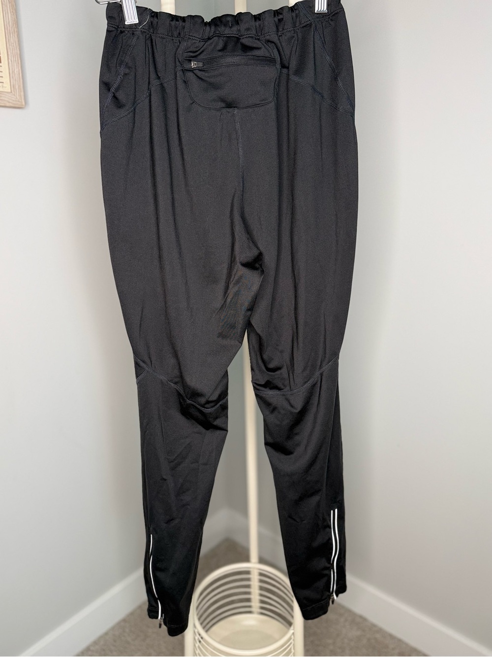 New Balance Black Men's  Running Joggers with Zip Ankles